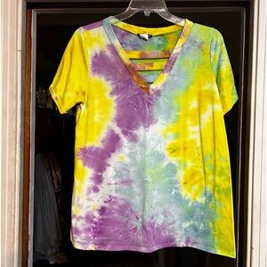 Sz: XL
Tie Dye Top